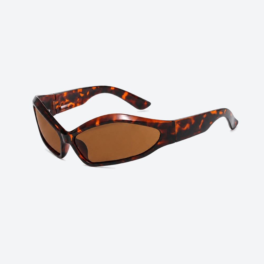 VYSER Sunglasses with tortoiseshell frame and brown lenses on a white background