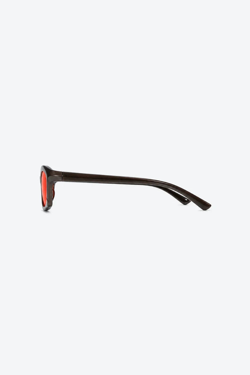 RELIC - DARK BROWN / RED