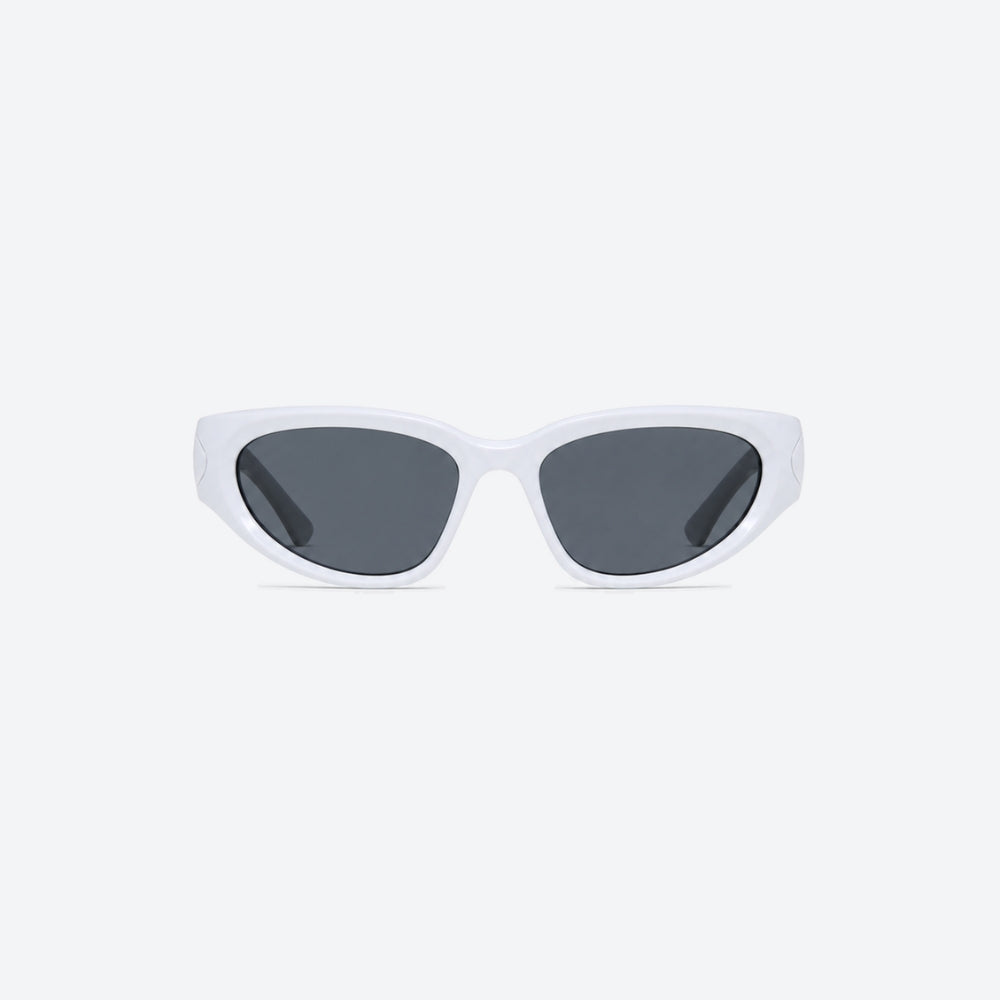 VYSER White sunglasses with dark lenses on a white background
