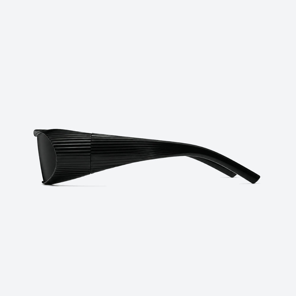 VYSER Black sunglasses with a ribbed frame on a white background