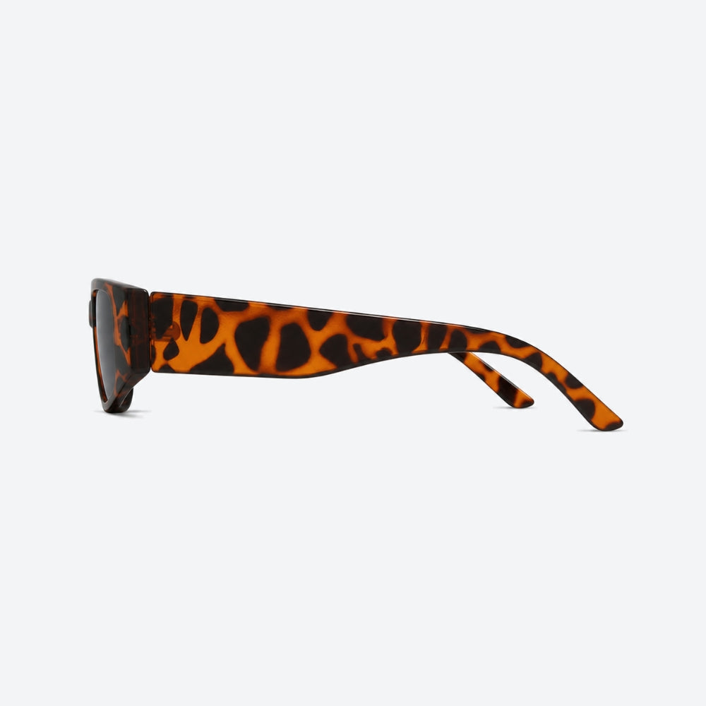 VYSER Sunglasses with leopard print frame on a white background