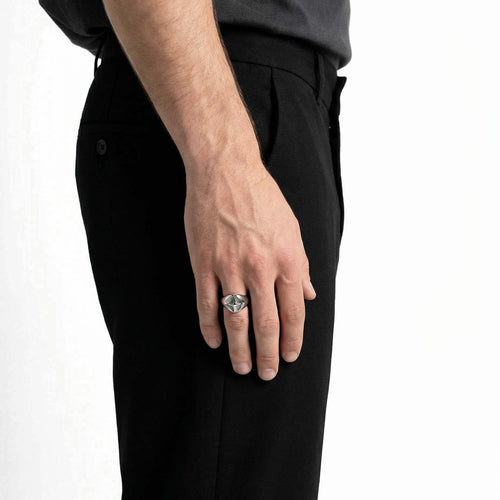 Axis Ring