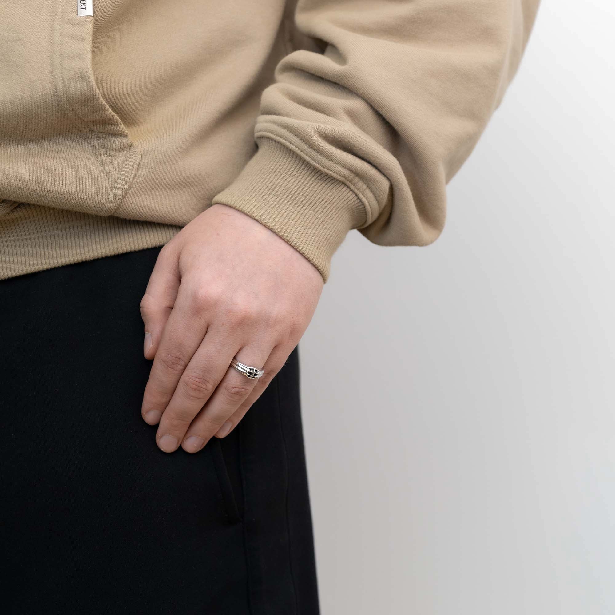 Cage Ring