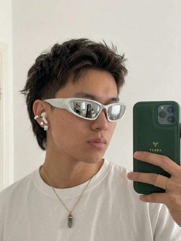 mirrored lens hits different. no gap, sits perfect on the face. certified drip.