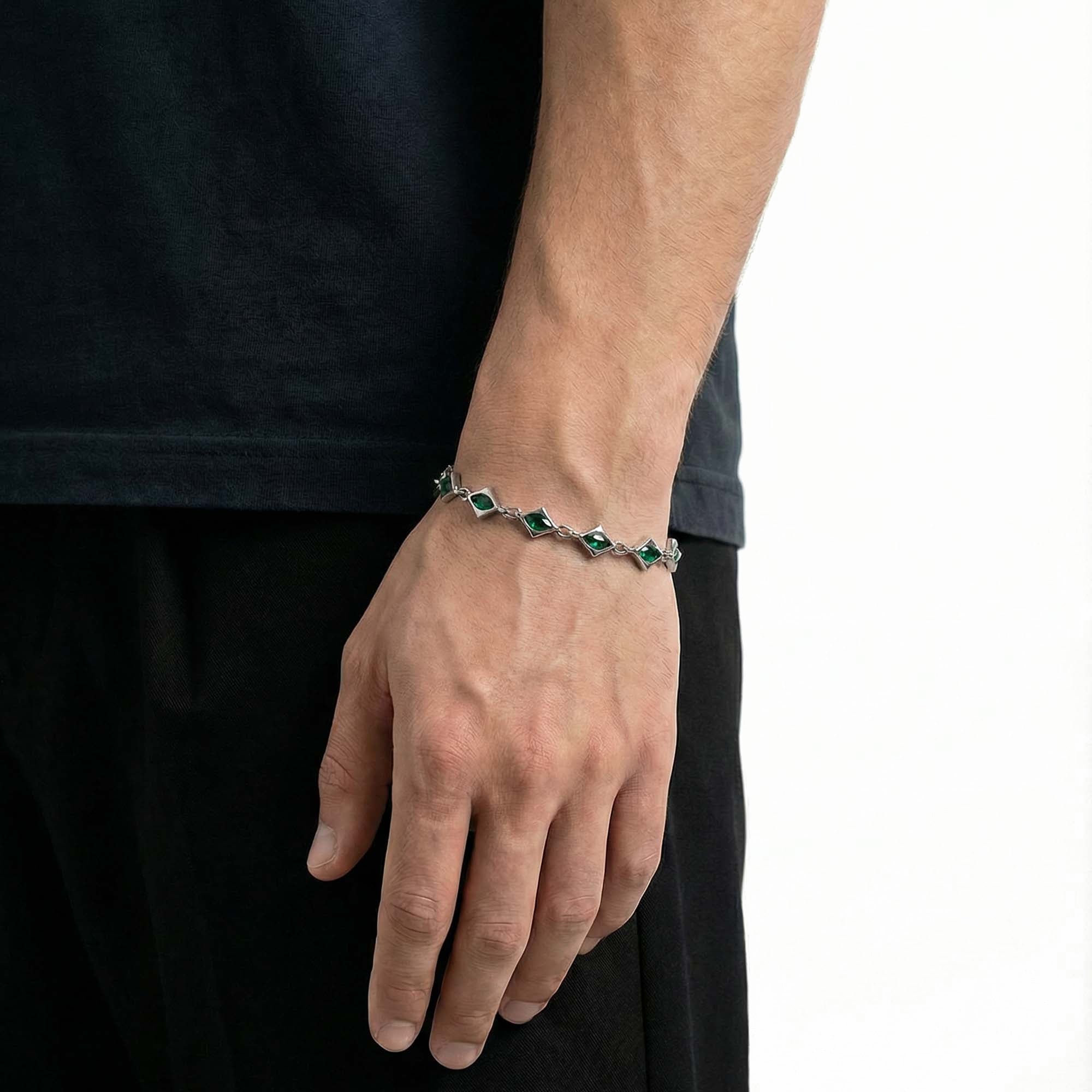 Lyra Armband