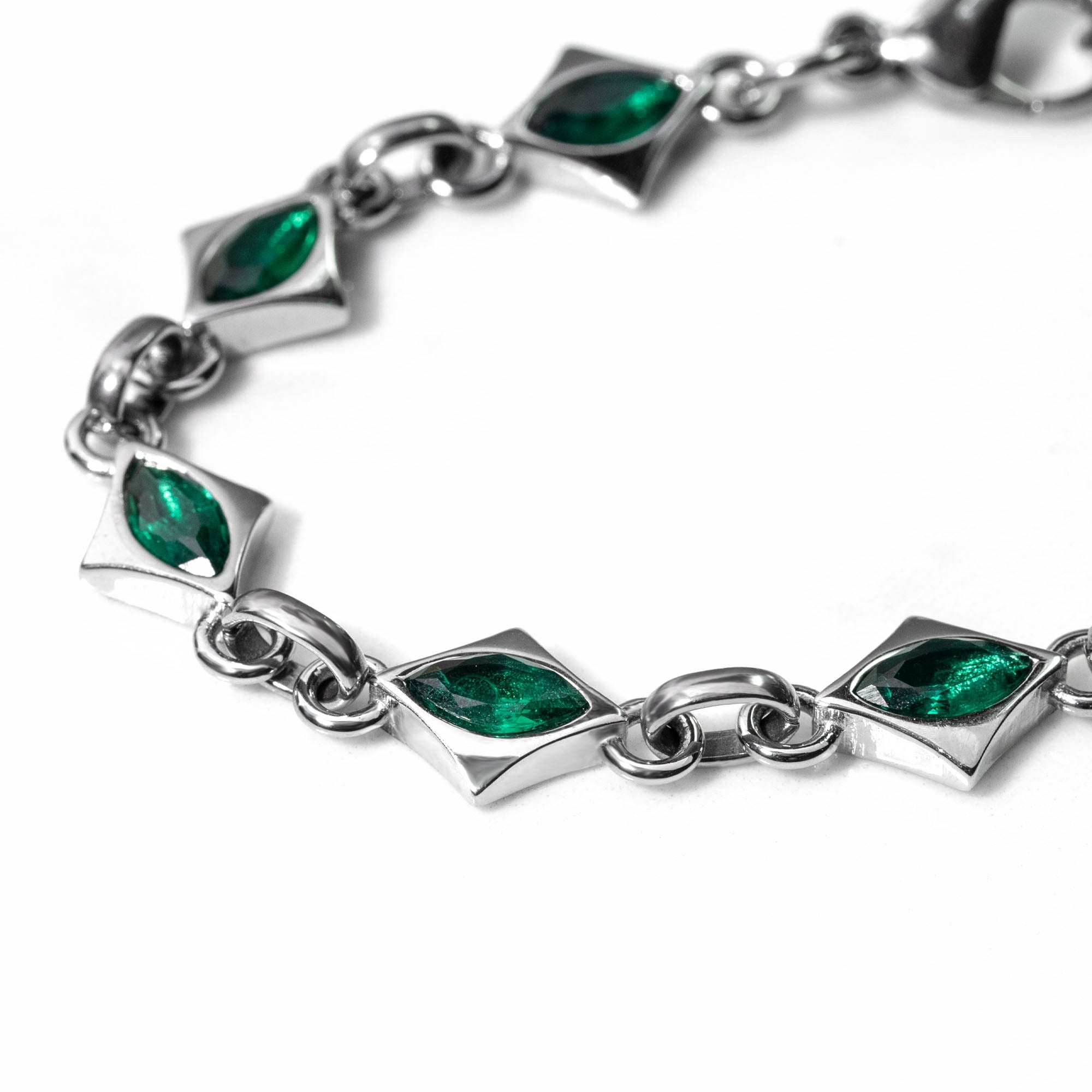 Lyra Armband