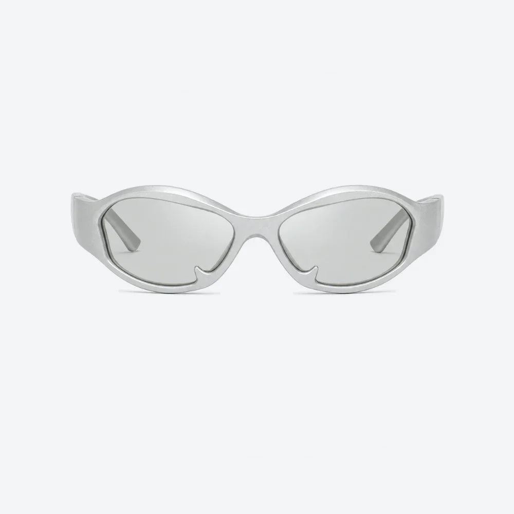 VYSER silver cat-eye sunglasses with mirrored lenses, sleek futuristic streetwear style.
