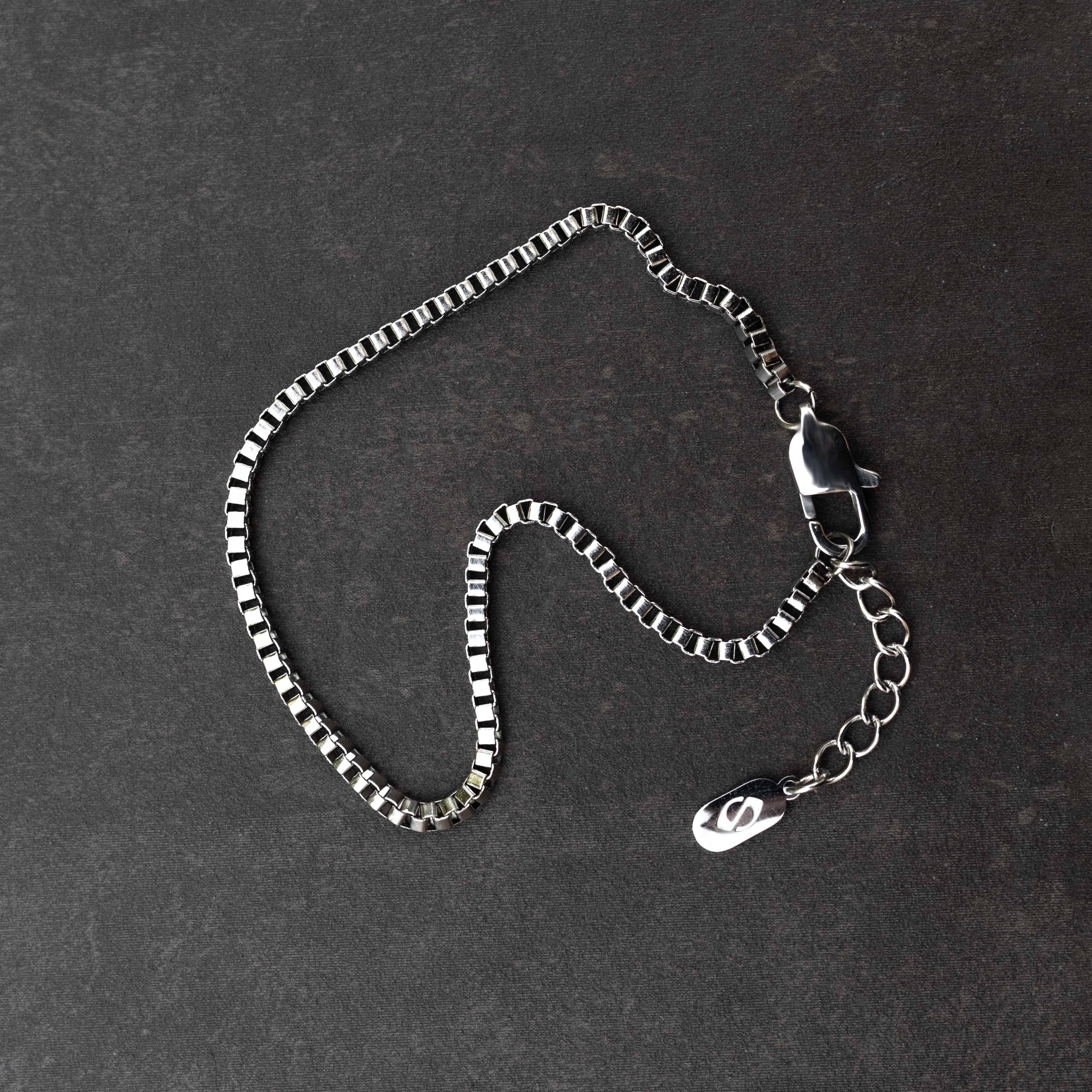 Vela Armband